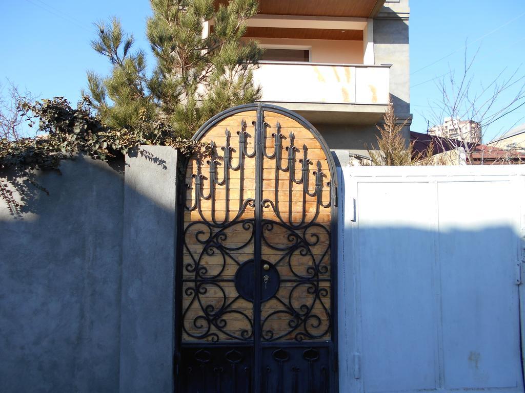 Сolibri Hotel Erevan Exterior foto